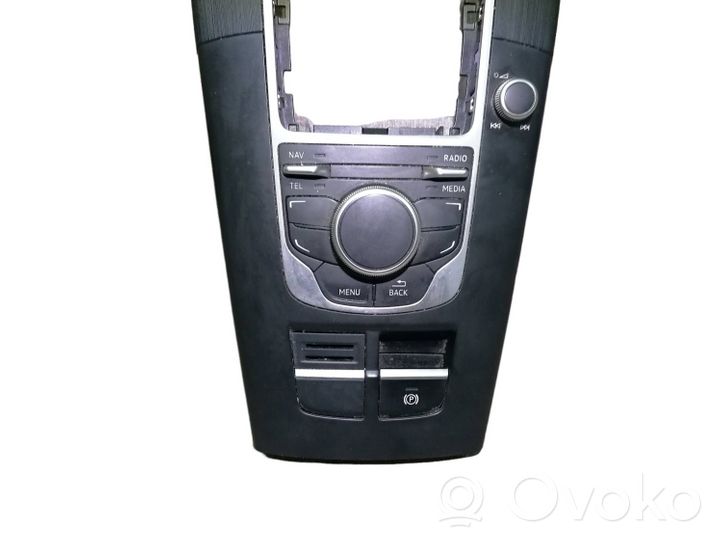 Audi A3 S3 8V Console centrale, commande de multimédia l'unité principale 8V0919614P