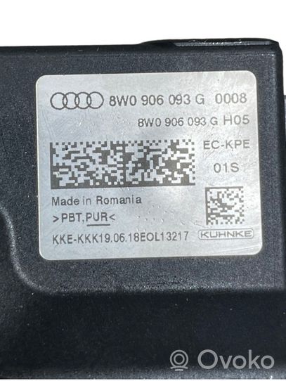 Audi A4 S4 B9 Sterownik / Moduł pompy wtryskowej 8W0906093G