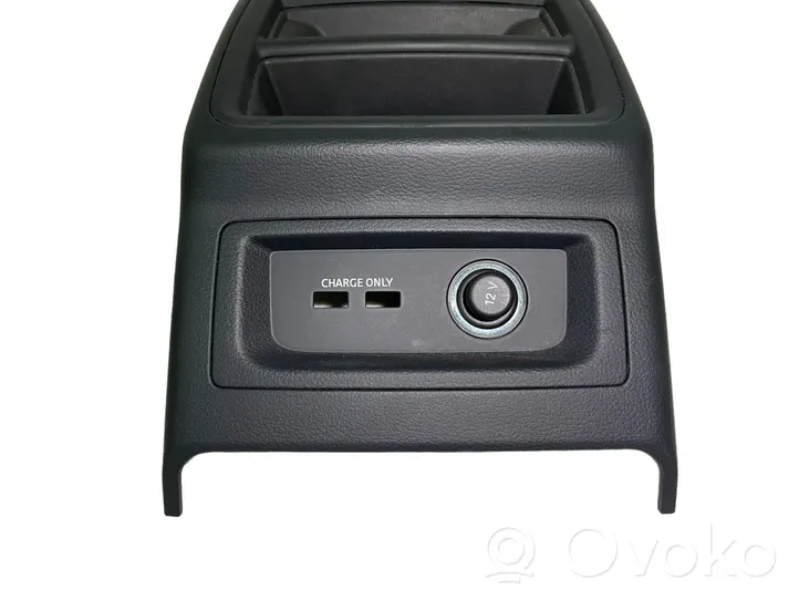 Audi A5 Console centrale, garniture d'allume-cigare/cendrier 8W0863324A