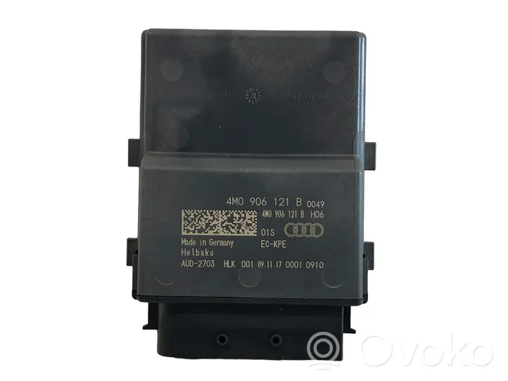 Audi A4 S4 B9 Polttoaineen ruiskutuspumpun ohjainlaite/moduuli 4M0906121B