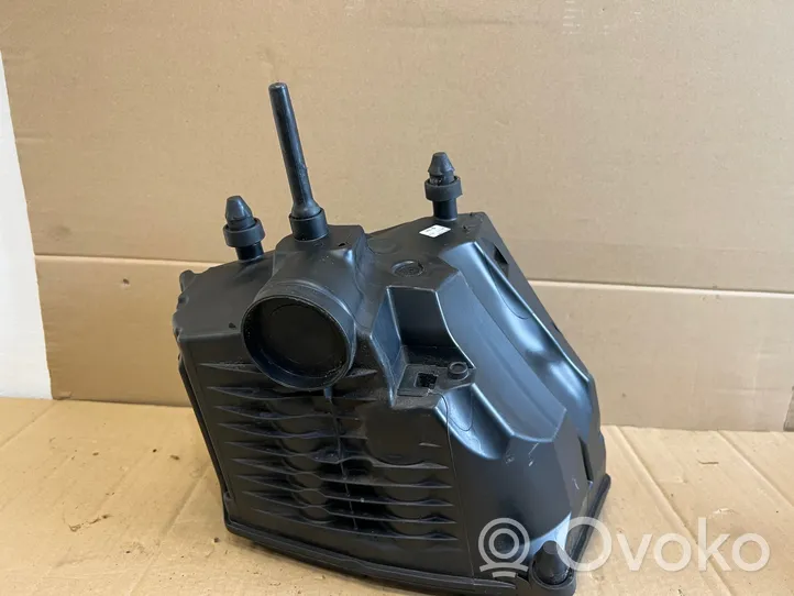 Audi A4 S4 B9 Boîtier de filtre à air 8W0133835T