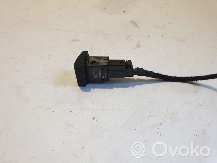 Audi A6 S6 C5 4B Bouton interrupteur programme de stabilité ESP 3102841