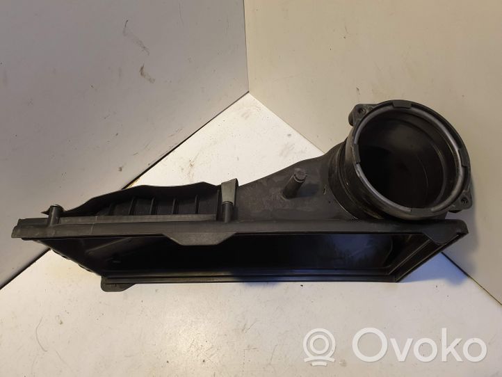 Volkswagen Touareg I Coperchio scatola del filtro dell’aria 7L6129601Q