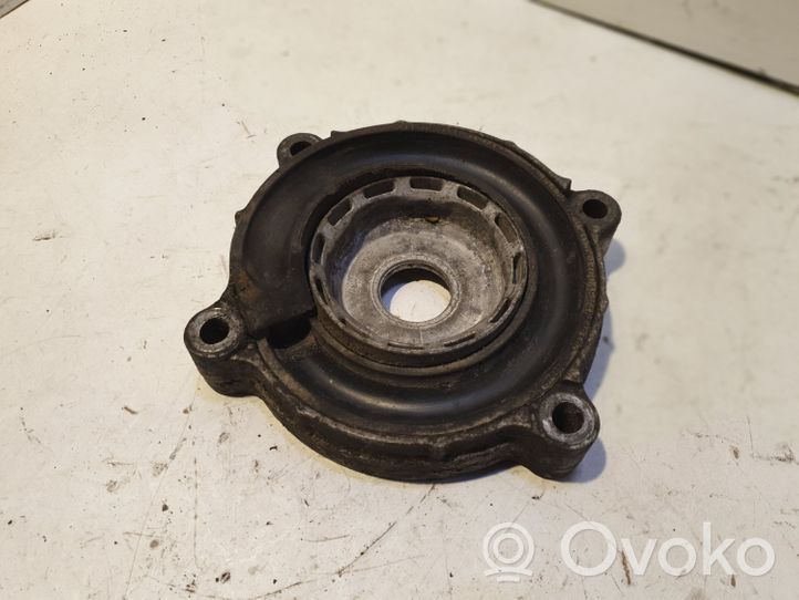 Volkswagen Touareg I Molla elicoidale anteriore con cuscinetti in gomma 7L0411189