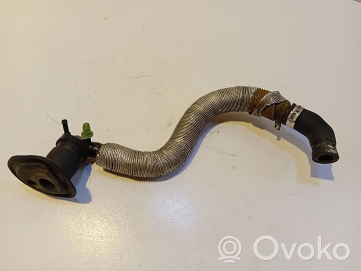 Audi A4 S4 B5 8D Vacuum line/pipe/hose 8D0611743B