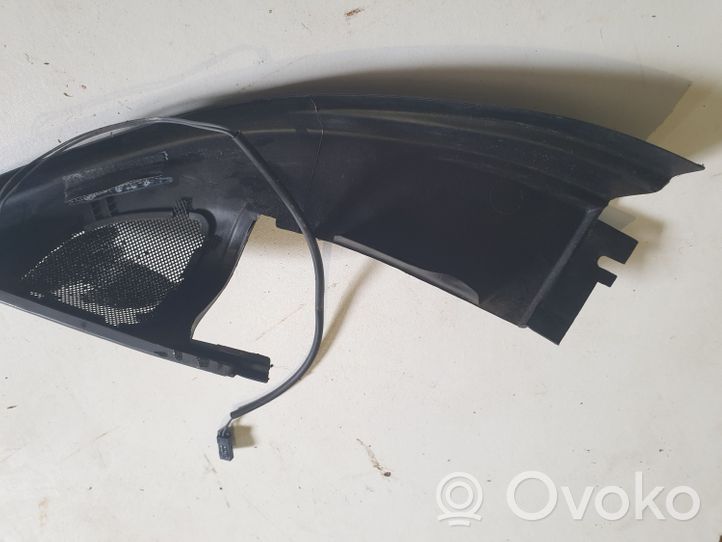 BMW 3 E46 Front door glass trim molding 