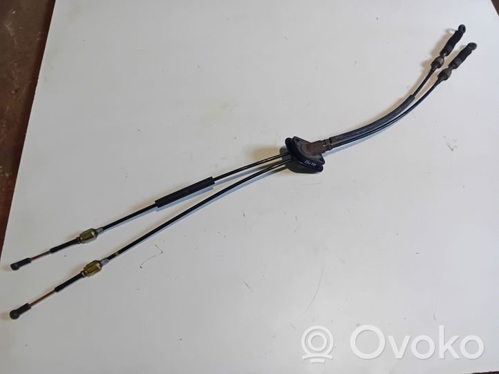 Volvo S60 Gear shift cable linkage 