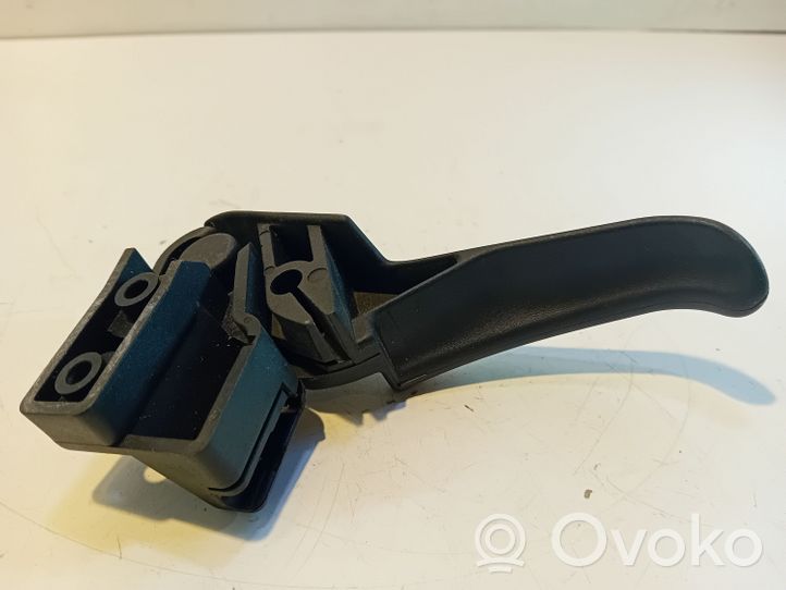 Volkswagen PASSAT B5.5 Engine bonnet (hood) release handle 3B1823533