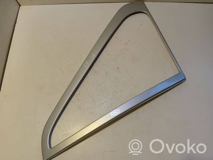 Volvo S70  V70  V70 XC Rivestimento vetro lato posteriore 