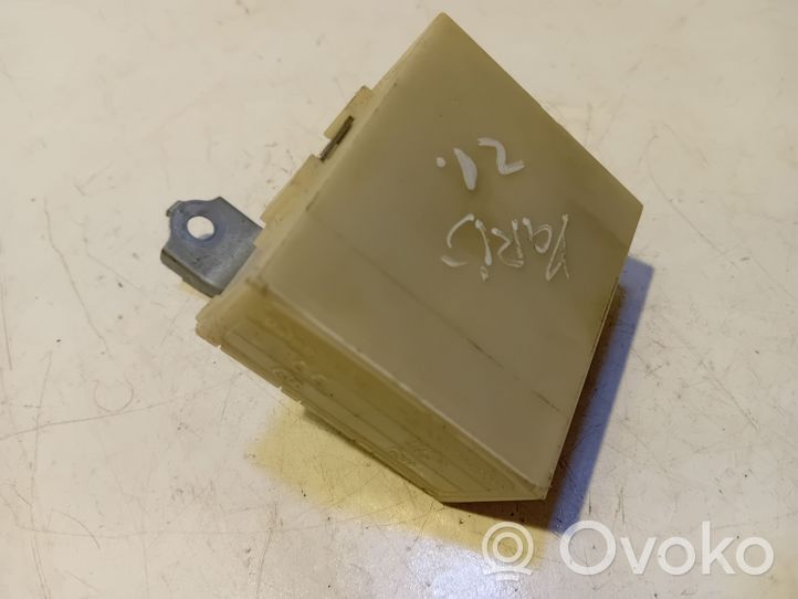 Toyota Yaris Durvju vadības bloks 897410D020