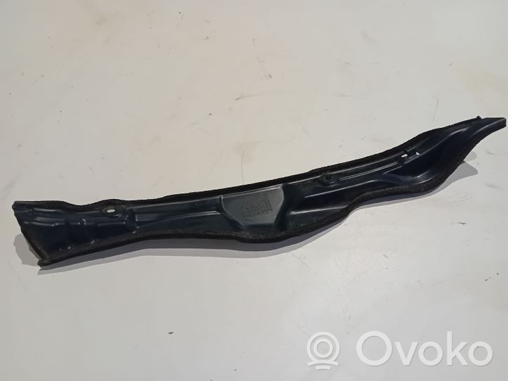 Toyota Yaris Fender mounting bracket 538280D010