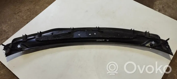 Chrysler Voyager Rivestimento del tergicristallo 4716284