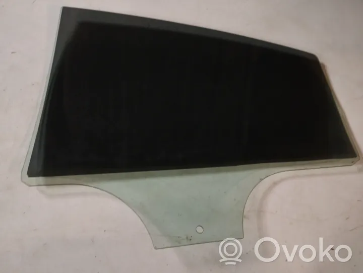 Volkswagen PASSAT B5 Rear door window glass 