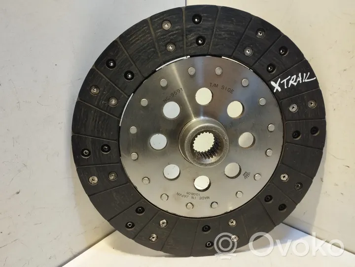 Nissan X-Trail T30 Disque d'embrayage NC9591