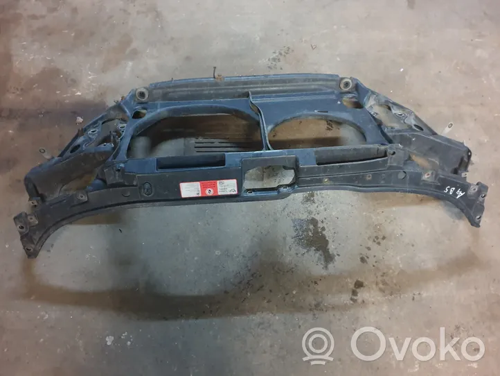 Audi A4 S4 B5 8D Pannello di supporto del radiatore 