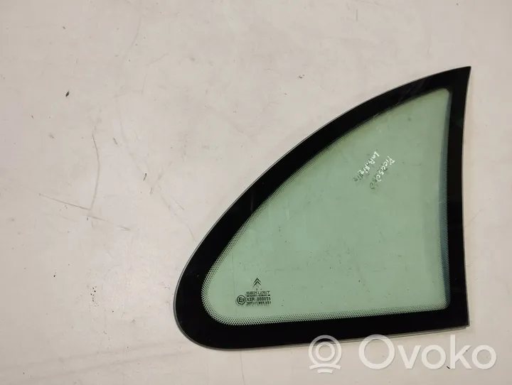 Citroen Xsara Picasso Szyba karoseryjna tylna 43R000015