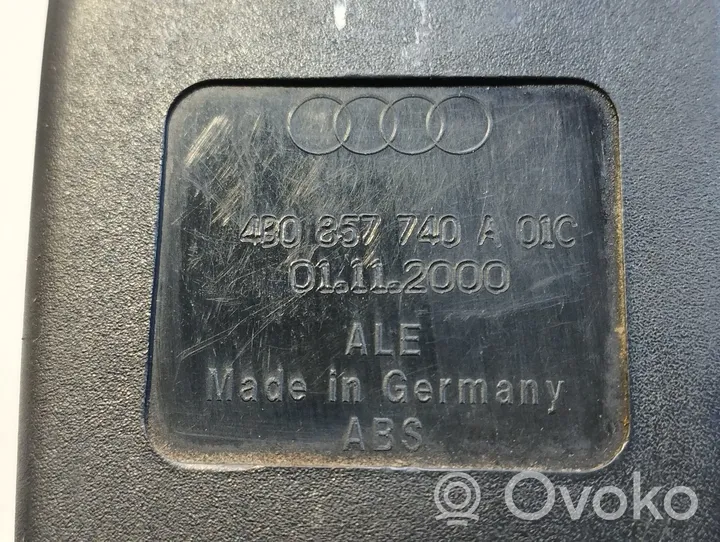 Audi A4 S4 B5 8D Klamra tylnego pasa bezpieczeństwa 4B0857740A01C