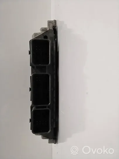 Citroen Xsara Picasso Calculateur moteur ECU 0281011802