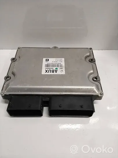 Opel Mokka Calculateur moteur ECU 55596662