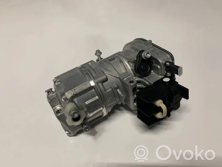 Mercedes-Benz E W213 Ilmastointilaitteen kompressorin pumppu (A/C) A0008308204