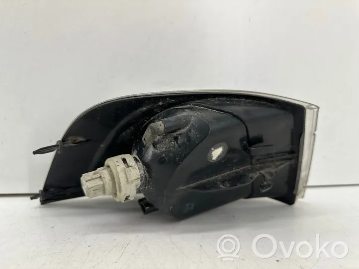 Volvo S40, V40 Indicatore di direzione anteriore 30621833