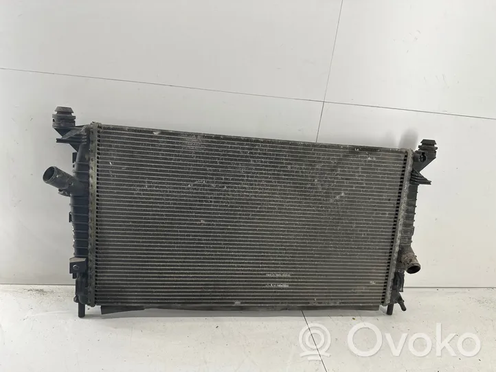 Volvo V50 Radiatore di raffreddamento 3M5H8005TJ