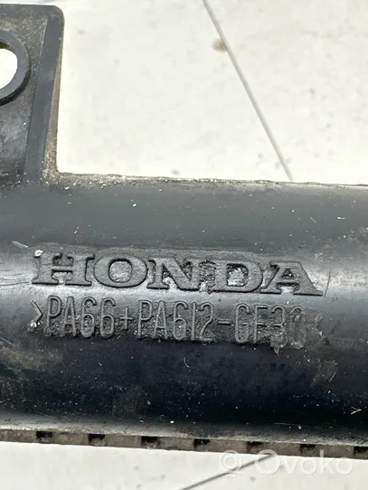 Honda Civic Jäähdyttimen lauhdutin PA66PA612CF30