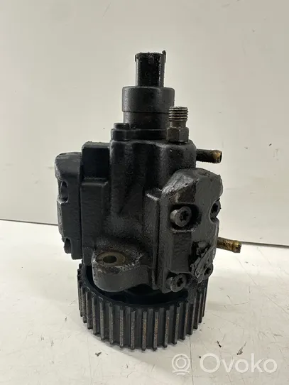 Alfa Romeo 156 Polttoaineen ruiskutuksen suurpainepumppu 0445010007