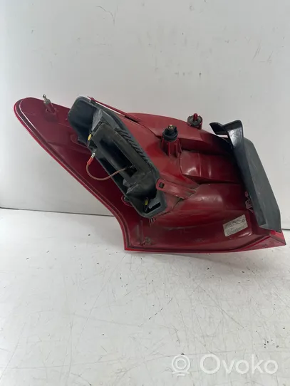 Peugeot 407 Lampa tylna 9641948680