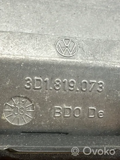 Volkswagen Phaeton Dysze / Kratki środkowego nawiewu deski rozdzielczej 3D1819073