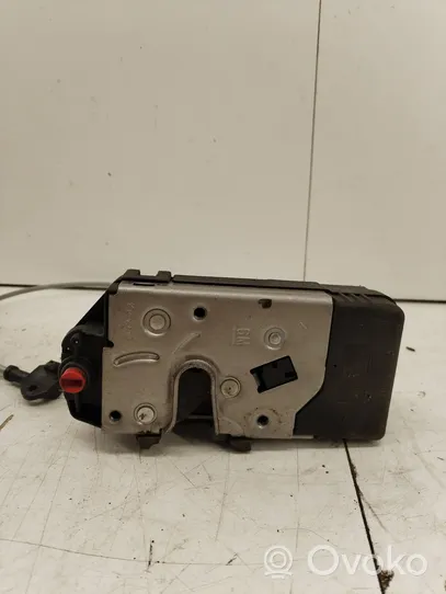 Opel Meriva A Rear door lock 13154793