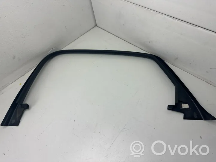 Audi A3 S3 8V Rivestimento modanatura del vetro della portiera posteriore 8v5867671