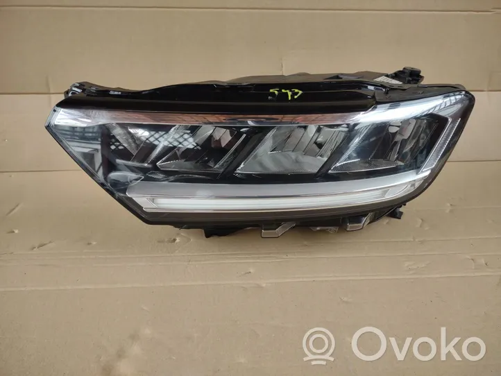 Volkswagen T-Roc Lampa przednia 2GA941005F