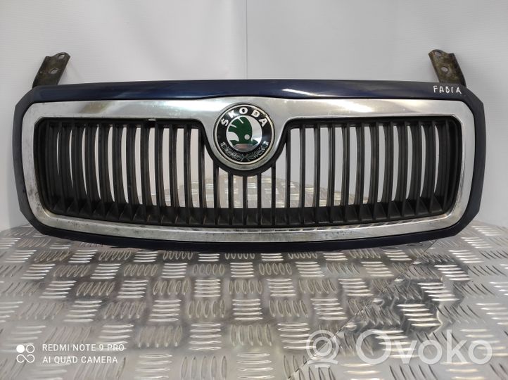 Skoda Fabia Mk1 (6Y) Maskownica / Grill / Atrapa górna chłodnicy 6Y0853668