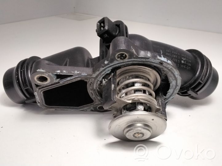 BMW 3 E46 Boîtier de thermostat / thermostat 1436824