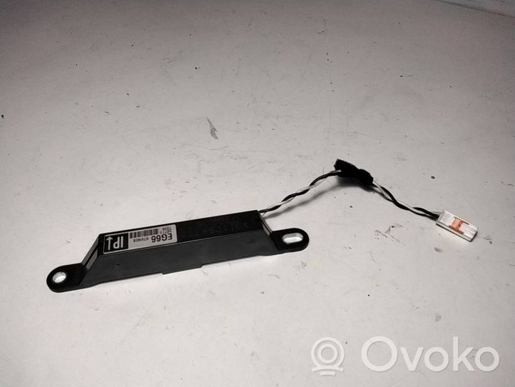 Mazda CX-7 Lecteur de carte X011C58773