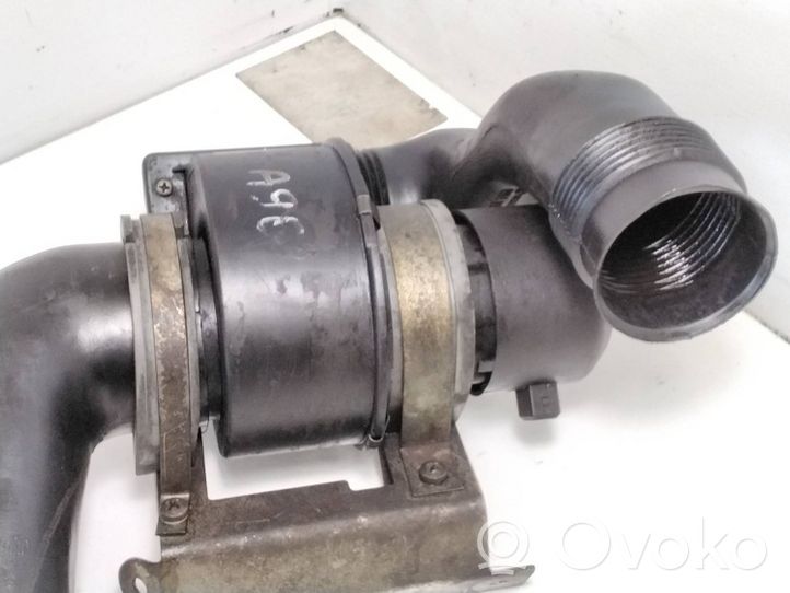 Audi Coupe Altra parte del vano motore 064958775