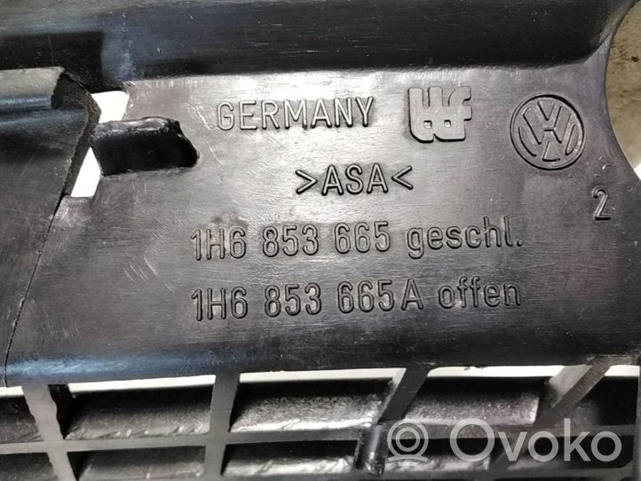 Volkswagen Golf III Mascherina inferiore del paraurti anteriore 1H6853665A