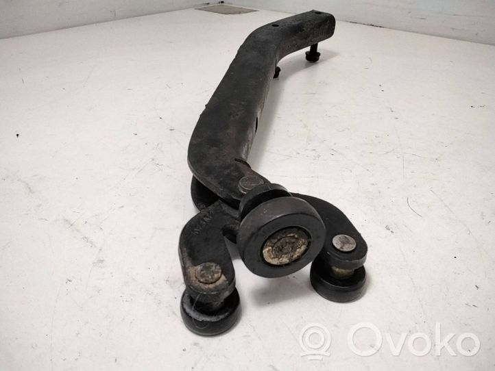 Opel Sintra Rouleau guidage de porte coulissante 8028A79