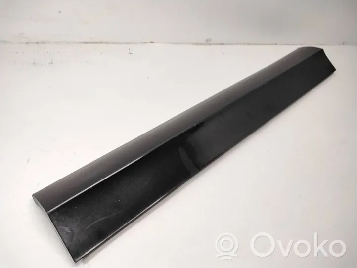 Audi Q3 8U Rivestimento della portiera anteriore (modanatura) 8U0853960F