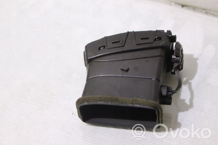 Nissan Micra Copertura griglia di ventilazione laterale cruscotto 01016500