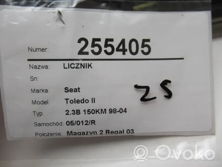 Seat Toledo II (1M) Spidometras (prietaisų skydelis) 110080013005