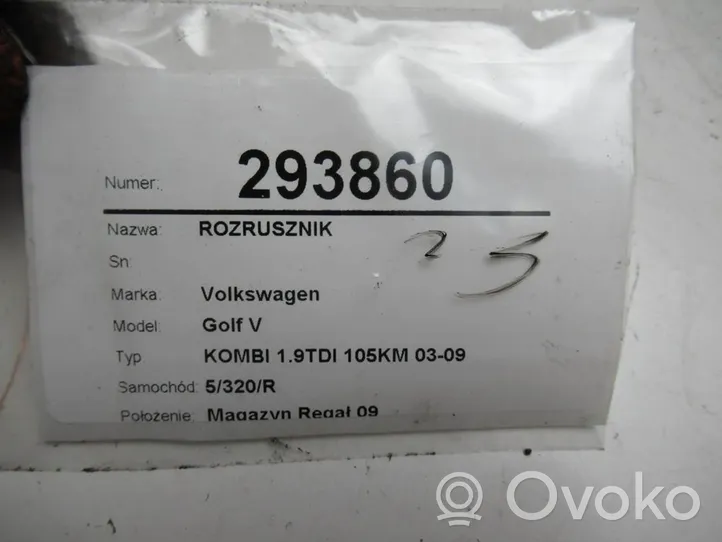 Volkswagen Golf V Käynnistysmoottori 0AM911023D