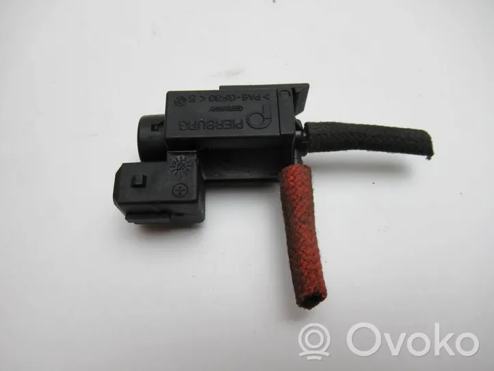 BMW X1 E84 Regulator ciśnienia paliwa 7810831