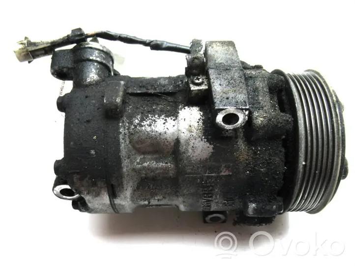 Opel Corsa C Klimakompressor Pumpe 13106850