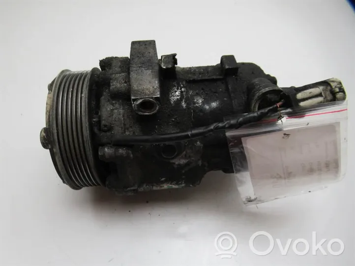 Opel Corsa C Klimakompressor Pumpe 13106850