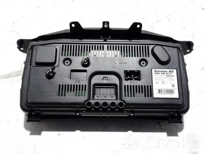 Mercedes-Benz Actros Compteur de vitesse tableau de bord A9614465221