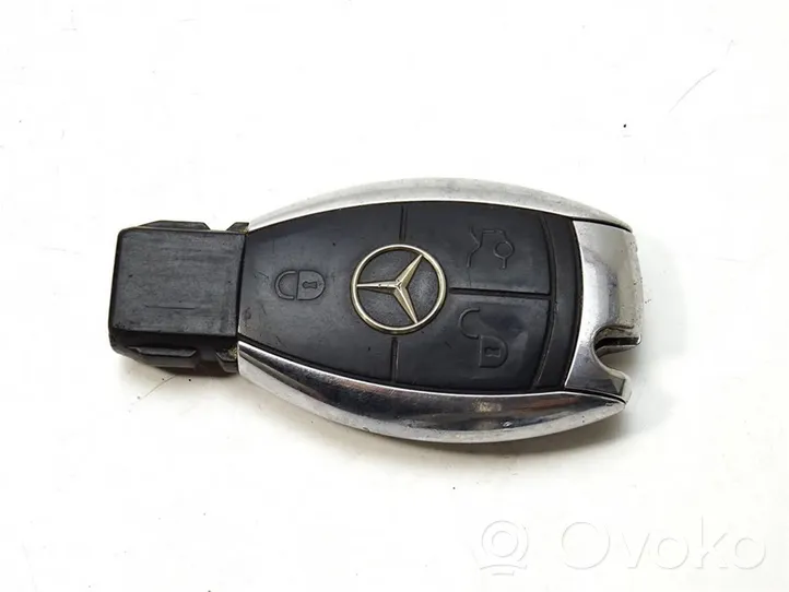 Mercedes-Benz S W220 Virta-avain/kortti 