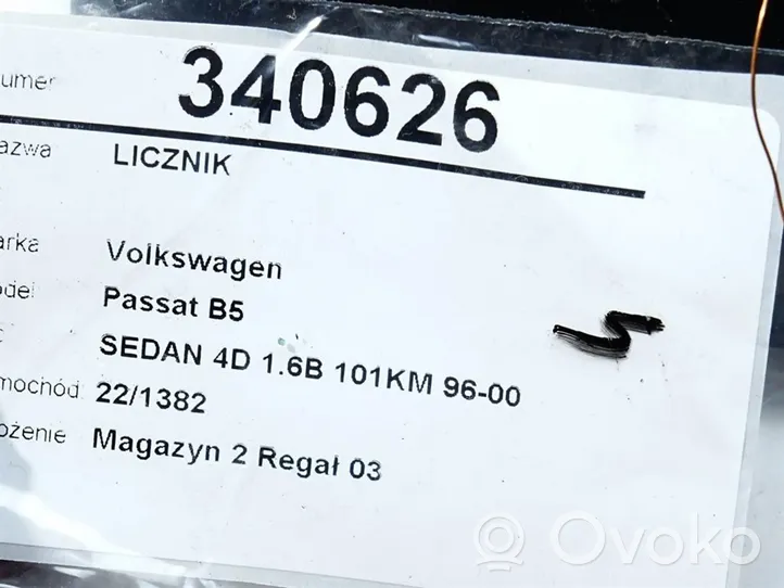Volkswagen PASSAT B5 Compteur de vitesse tableau de bord 
