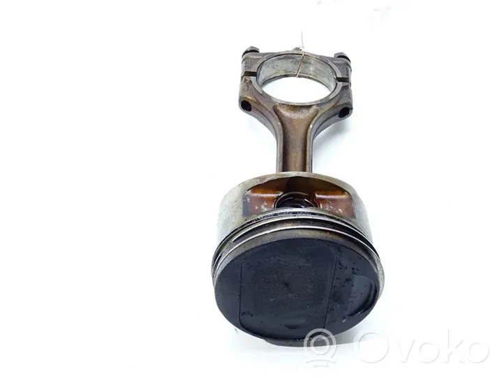 Audi A8 S8 D2 4D Piston with connecting rod AVP